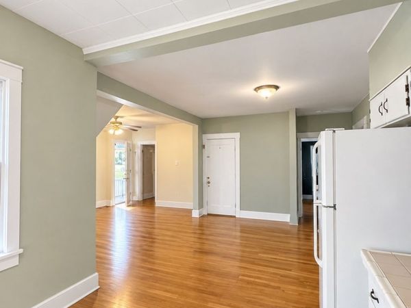 17 Sumner Ave, Unit 1, Wakefield, MA 01880