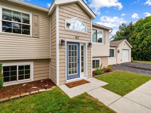 63 Andrea Lane, Colchester, VT 05446