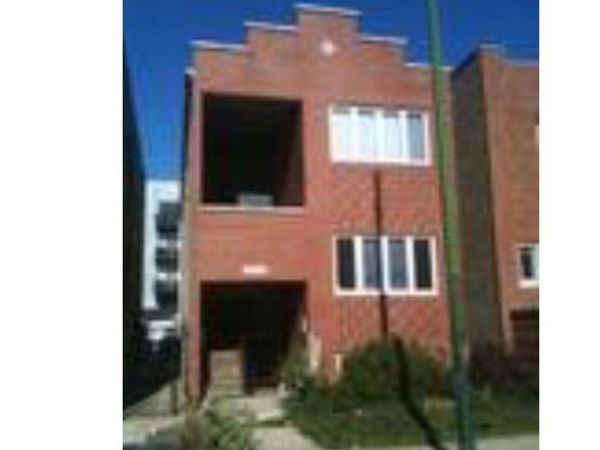 2316 W Diversey Avenue , Unit 2, Chicago, IL 60647