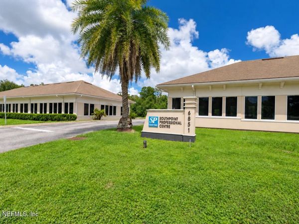 6851 SOUTHPOINT Parkway, Jacksonville, FL 32216
