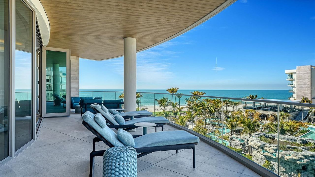 1561 Gulf Of Mexico Drive, Unit 404, Longboat Key, FL 34228 Photo