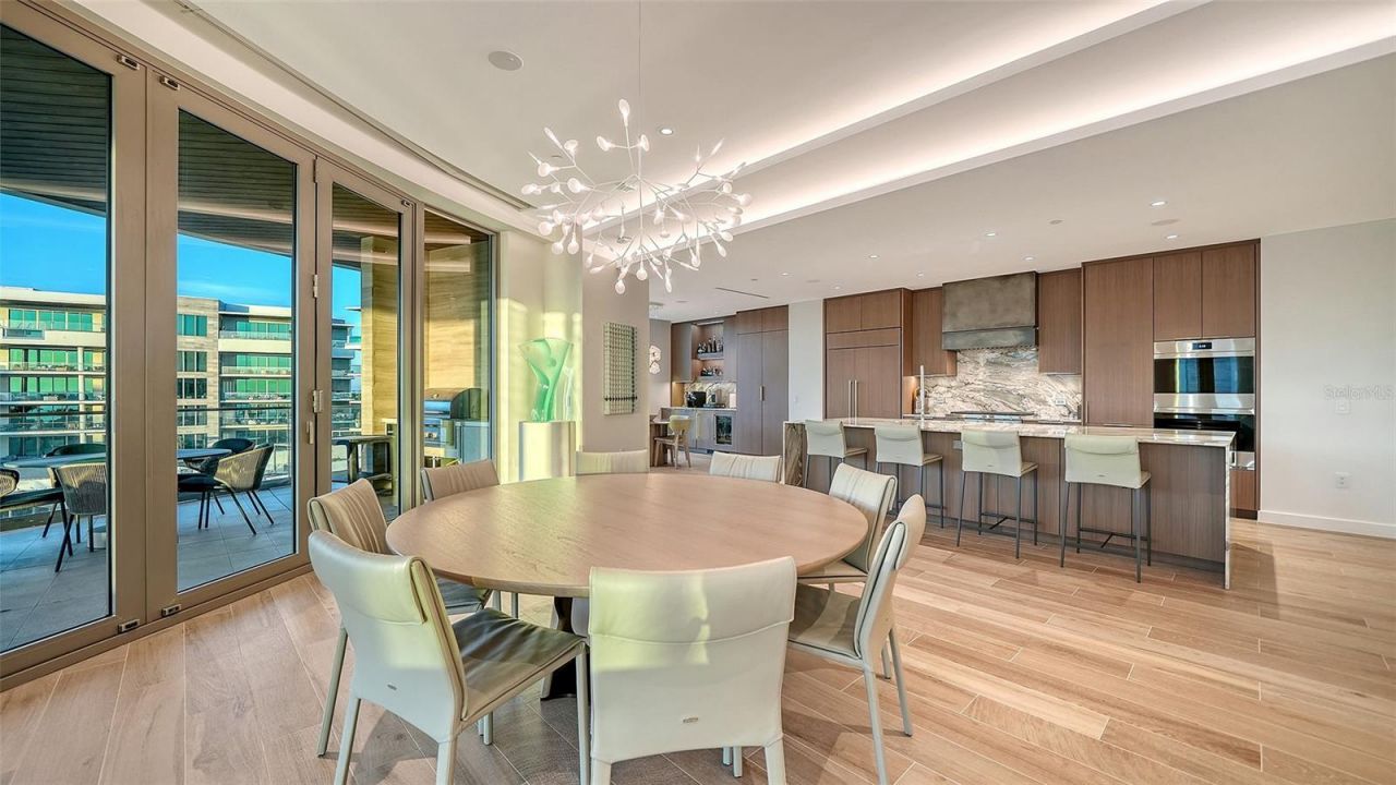 1561 Gulf Of Mexico Drive, Unit 404, Longboat Key, FL 34228 Photo