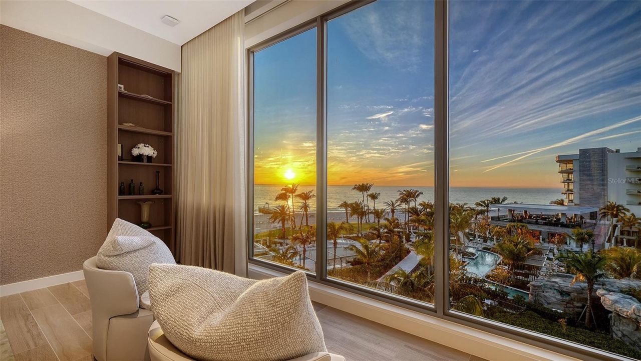 1561 Gulf Of Mexico Drive, Unit 404, Longboat Key, FL 34228 Photo