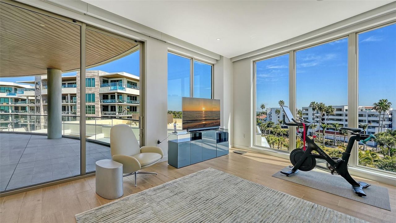 1561 Gulf Of Mexico Drive, Unit 404, Longboat Key, FL 34228 Photo