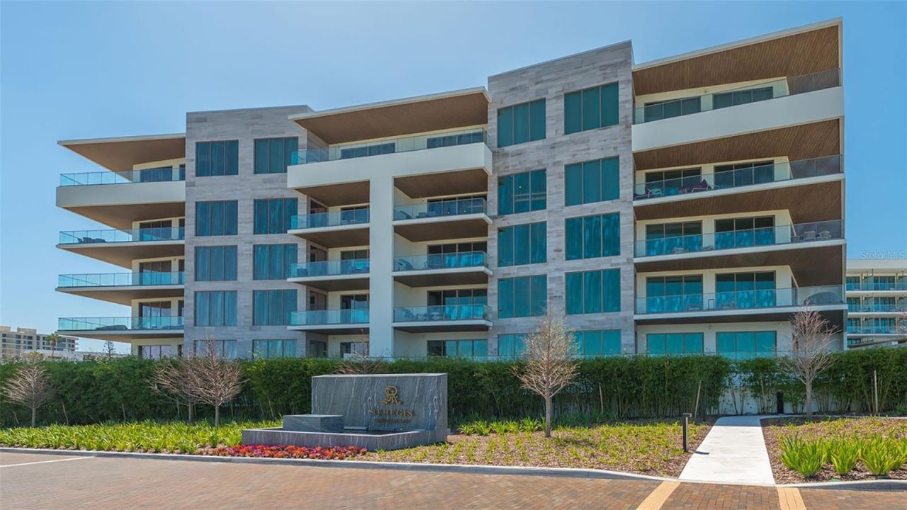 1561 Gulf Of Mexico Drive, Unit 404, Longboat Key, FL 34228 Photo