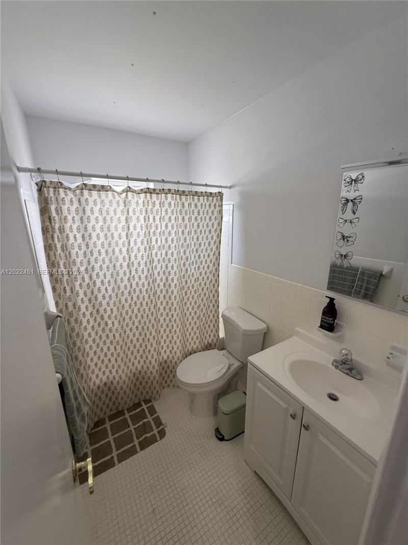 1824 Monroe St, Unit 7, Hollywood, FL 33020 Photo
