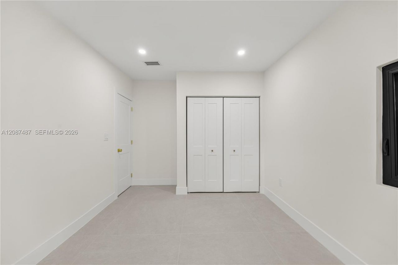 1980 SW 32nd Ave, Miami, FL 33145 Photo