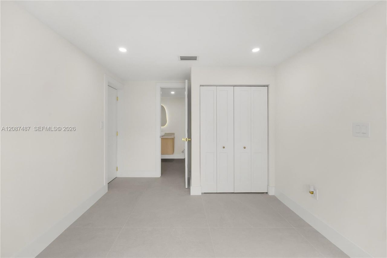 1980 SW 32nd Ave, Miami, FL 33145 Photo