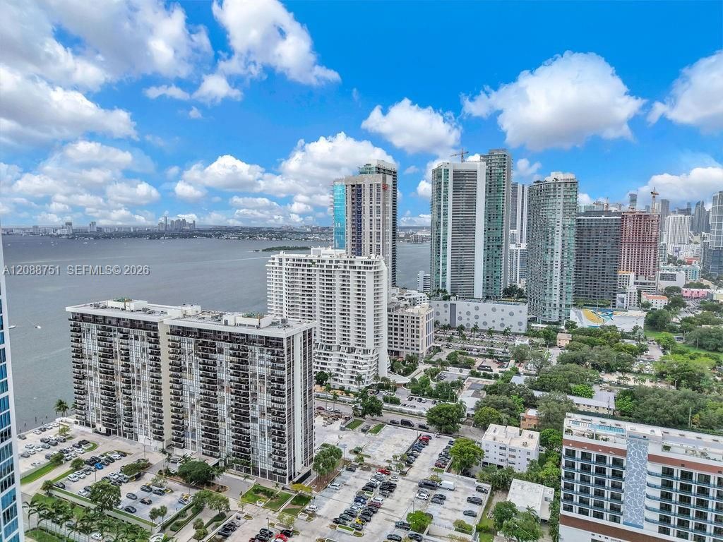 600 NE 36th St, Unit 508, Miami, FL 33137 Photo