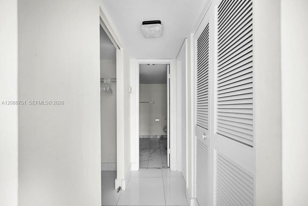 600 NE 36th St, Unit 508, Miami, FL 33137 Photo