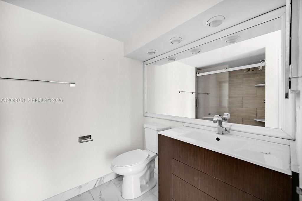600 NE 36th St, Unit 508, Miami, FL 33137 Photo