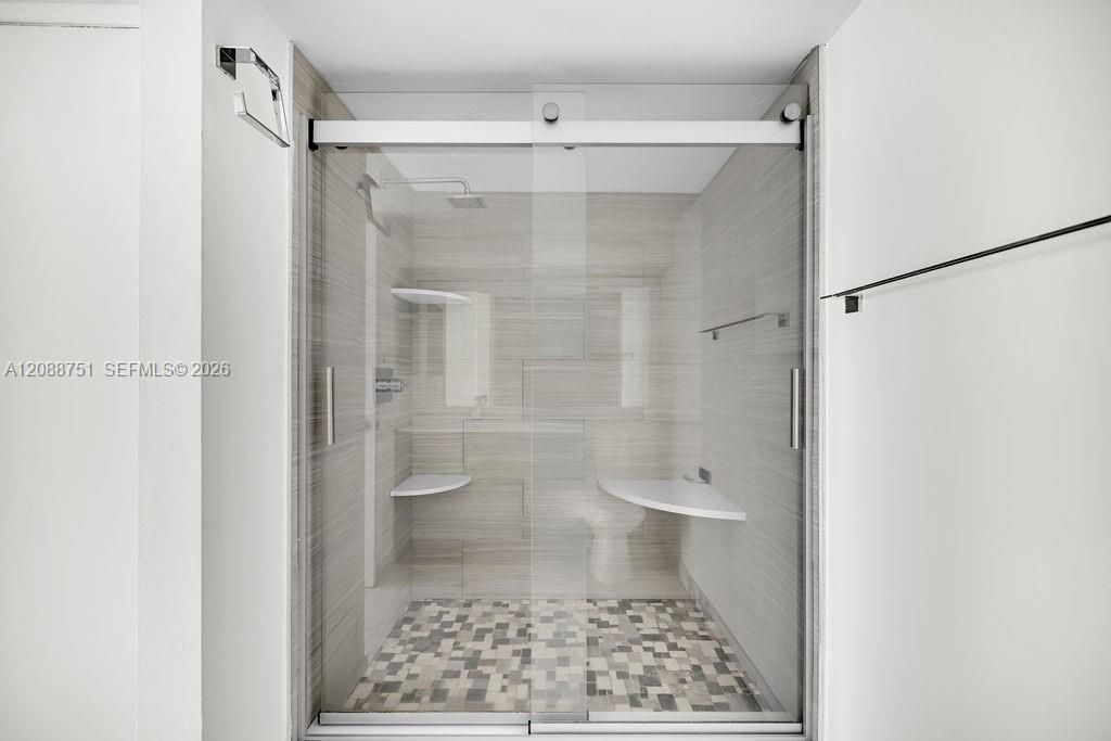 600 NE 36th St, Unit 508, Miami, FL 33137 Photo