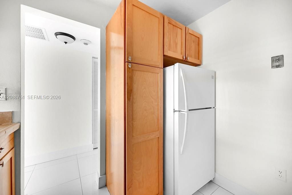 600 NE 36th St, Unit 508, Miami, FL 33137 Photo
