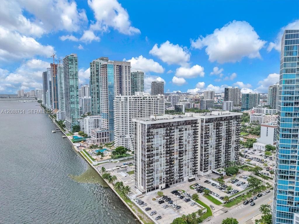 600 NE 36th St, Unit 508, Miami, FL 33137 Photo