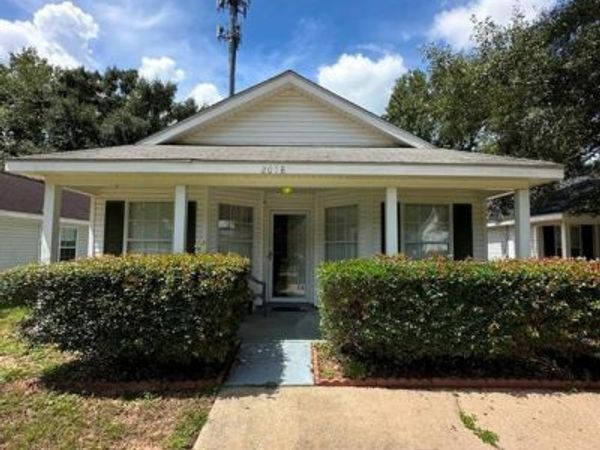 2018 Laurel Oak Court, Mobile, AL 36695