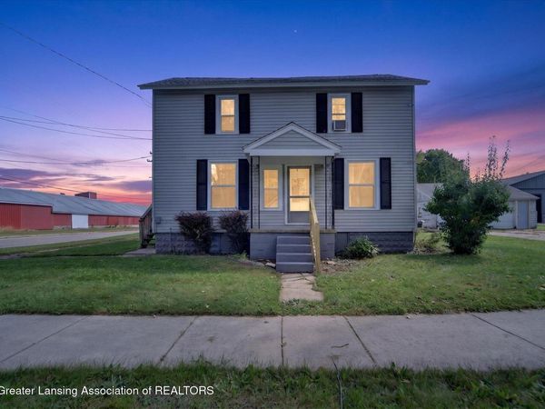 310 N Lansing Street, St. Johns, MI 48879
