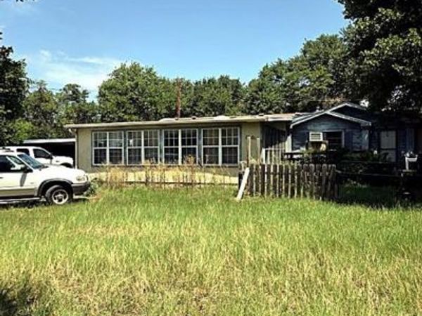 1976 County Road 527 , Baird, TX 79504