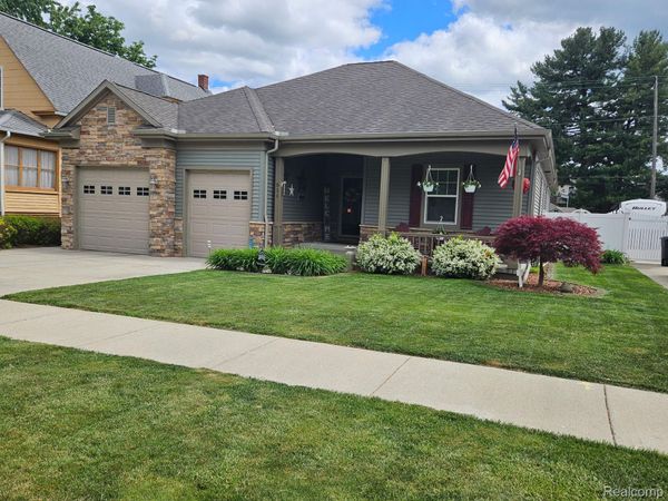 511 Elm Street, Wyandotte, Mi 48192