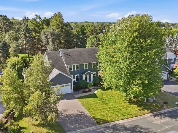 555 White Pine Way, Eagan, MN 55123