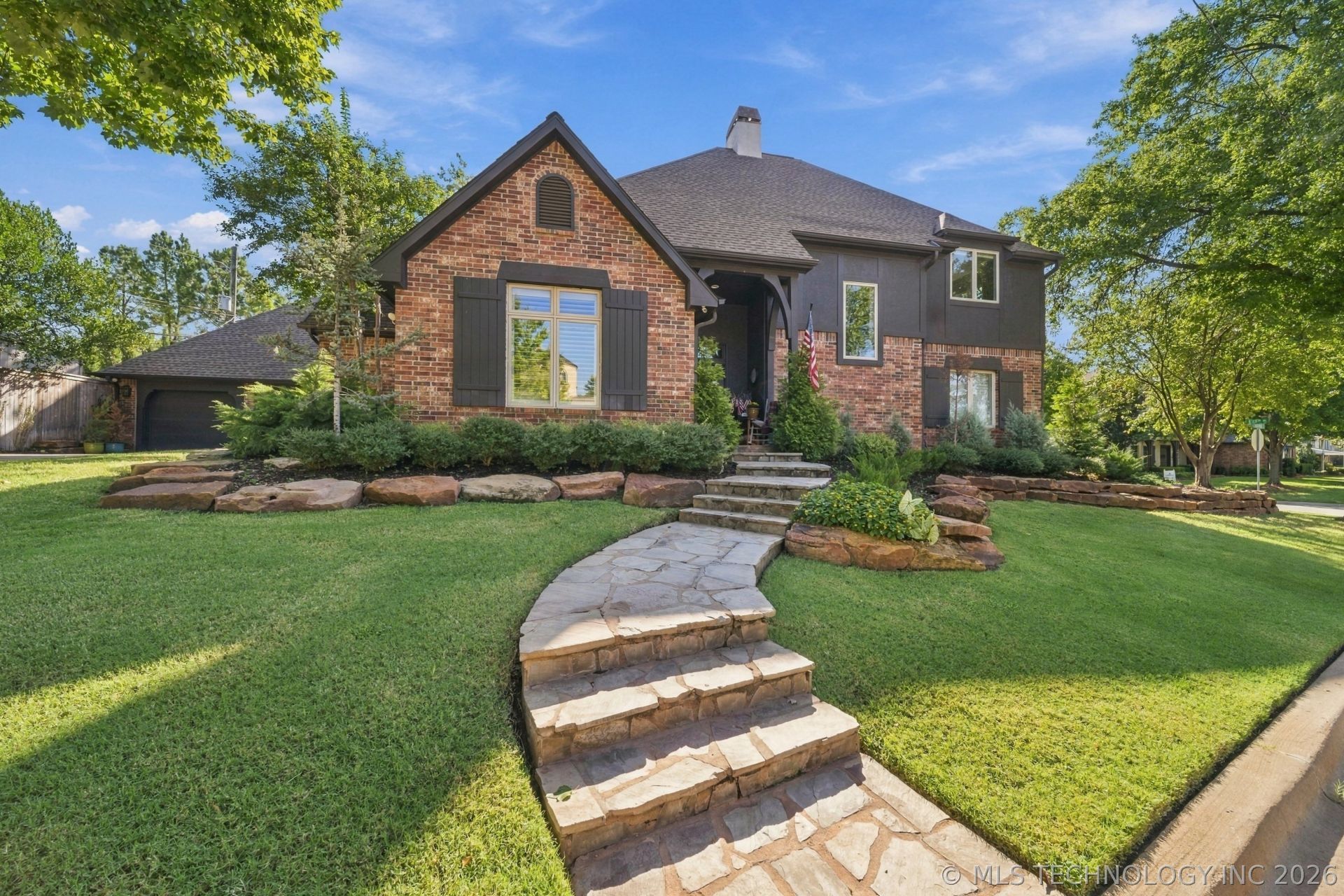 2445 S Cincinnati Avenue S, Tulsa, OK 74114 Main Photo