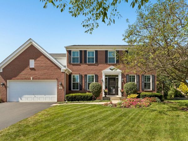 35 Oakview Court , South Elgin, IL 60177