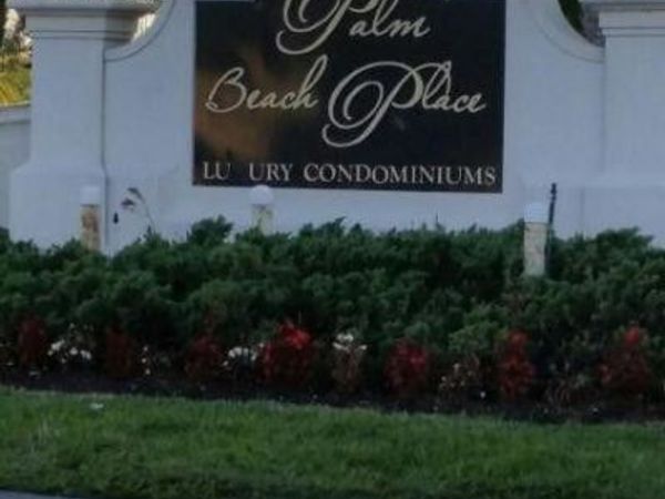1620 Balfour Point Drive, West Palm Beach, FL 33411