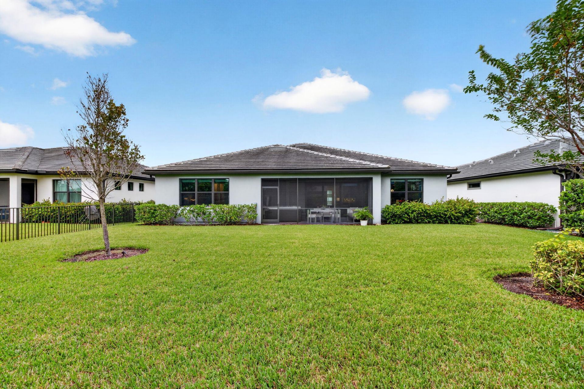 4529 Pinehurst Trail W, Oakland Park, FL 33309 Photo