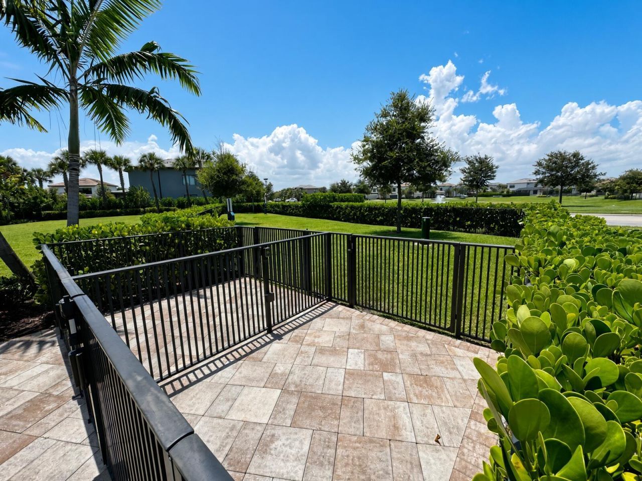4529 Pinehurst Trail W, Oakland Park, FL 33309 Photo