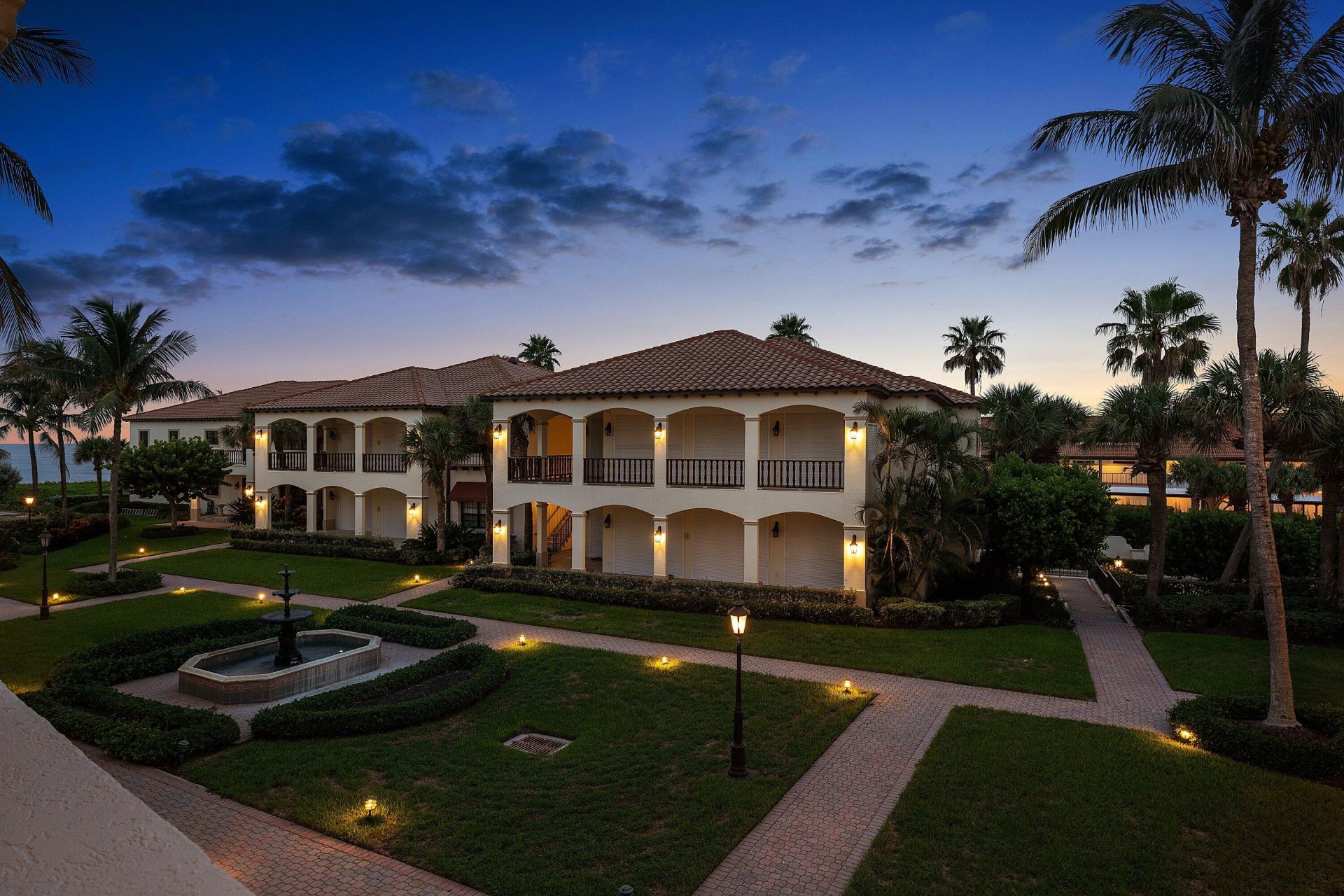 5841 N Ocean Boulevard, Unit F2, Ocean Ridge, FL 33435 Photo
