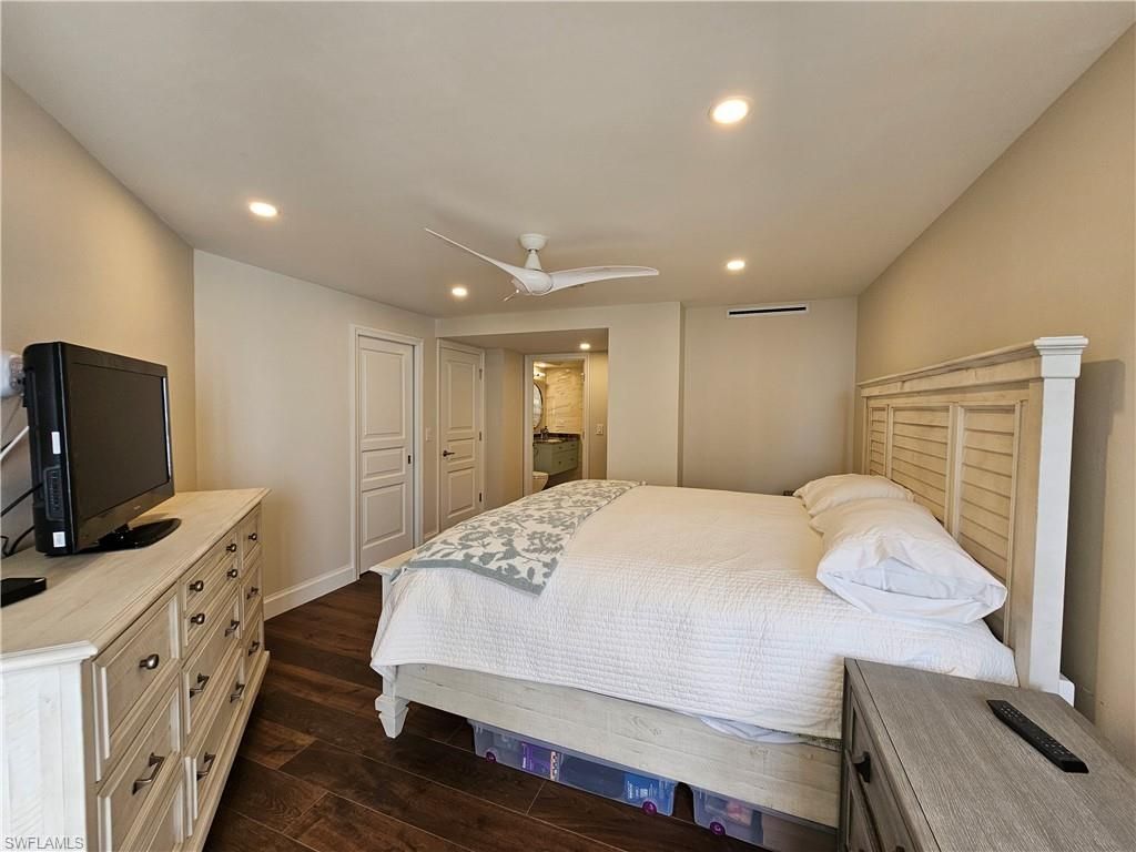 4041 Gulf Shore Blvd, Unit 1103, Naples, FL 34103 Photo