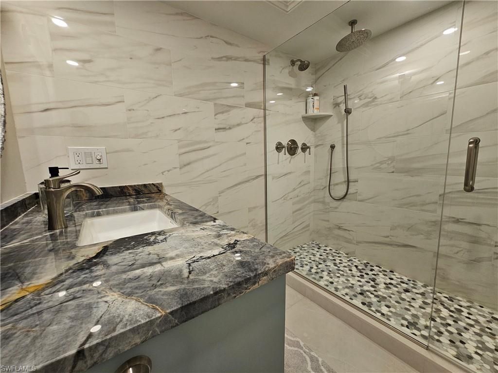 4041 Gulf Shore Blvd, Unit 1103, Naples, FL 34103 Photo