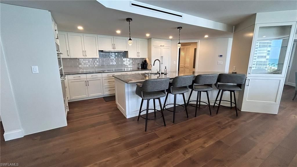 4041 Gulf Shore Blvd, Unit 1103, Naples, FL 34103 Photo
