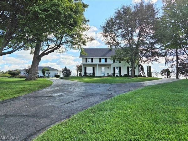 4066 Maplegrove Avenue , Louisville, OH 44641