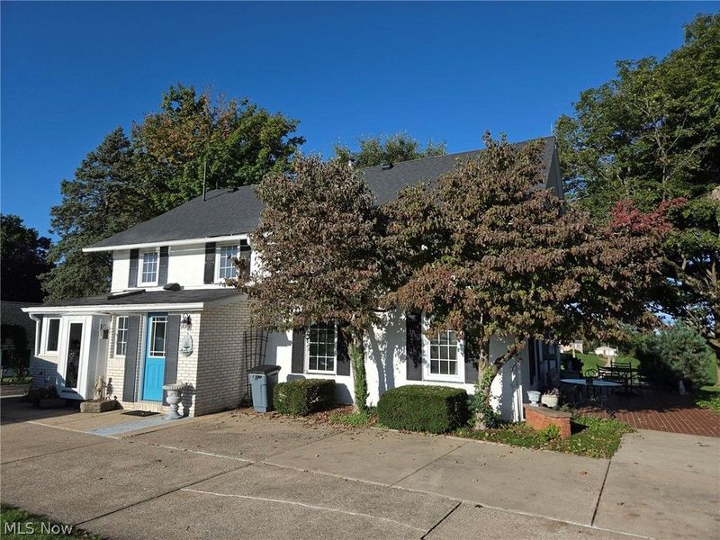 4066 Maplegrove Avenue, Louisville, OH 44641 Photo 3