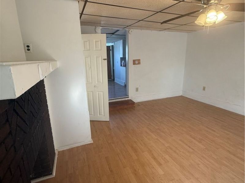 3412 & 3414 Monroe Street , Bellaire, OH 43906 Photo 9