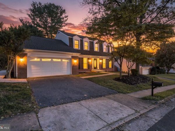 6121 WINNEPEG DRIVE, BURKE, VA 22015