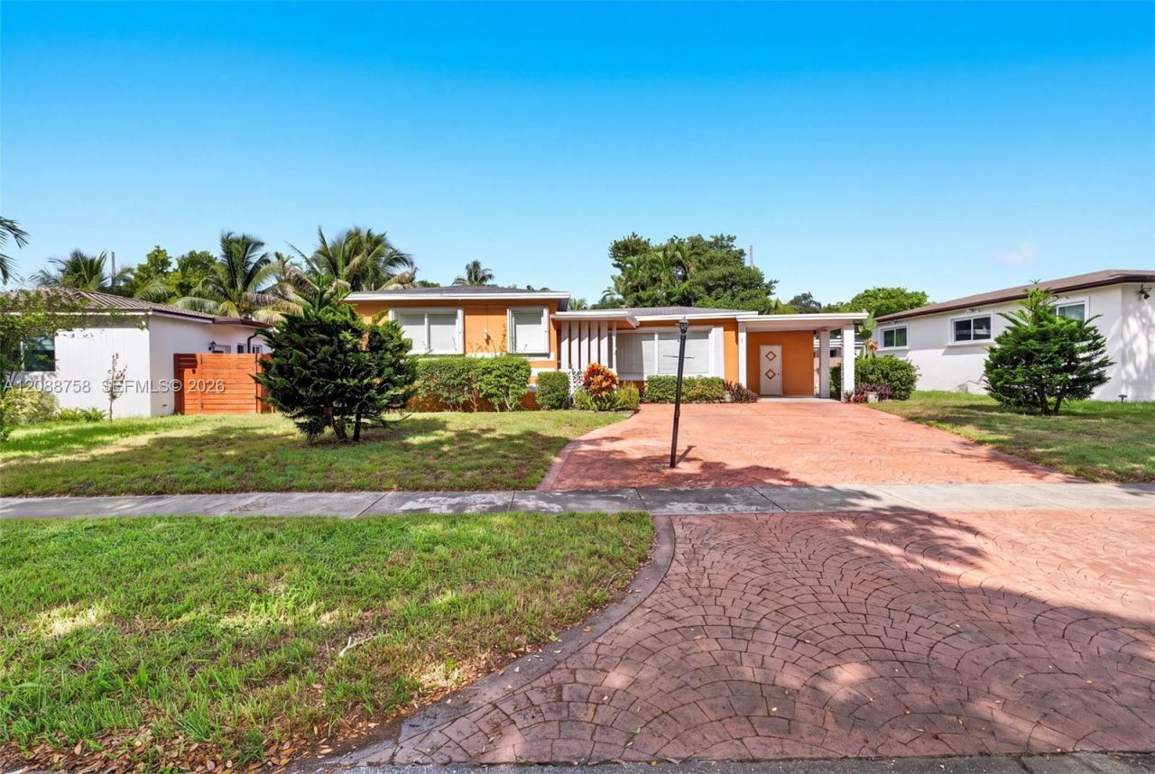 12140 NE Miami Ct, North Miami, FL 33161 Photo