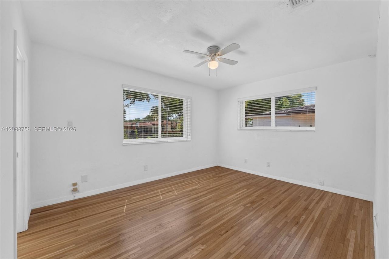12140 NE Miami Ct, North Miami, FL 33161 Photo