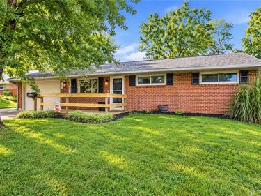 4982 Tewkesbury Drive, Huber Heights, OH 45424