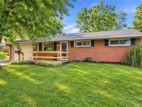 4982 Tewkesbury Drive, Huber Heights, OH 45424