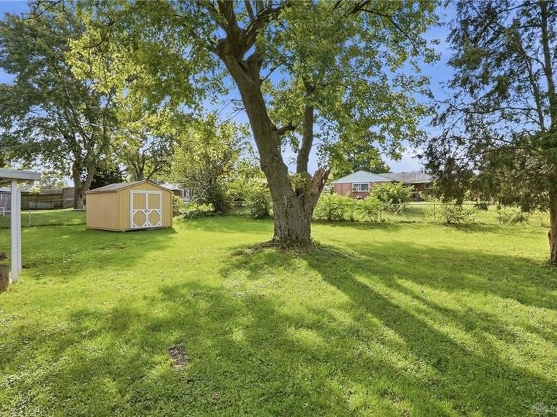4982 Tewkesbury Drive, Huber Heights, OH 45424 Photo 24
