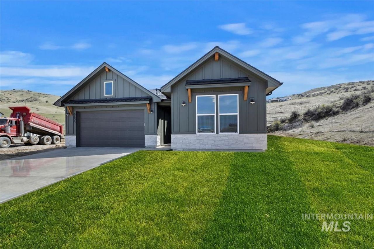 6425 E One Tree Place, Eagle, ID 83629 Main Photo
