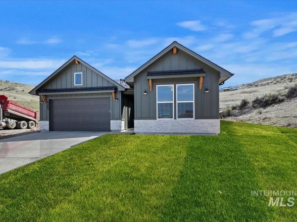 6425 E One Tree Place, Eagle, ID 83629