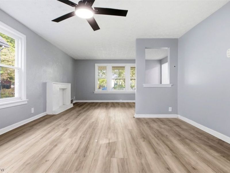12000 Soika , Cleveland, OH 44120 Photo 14
