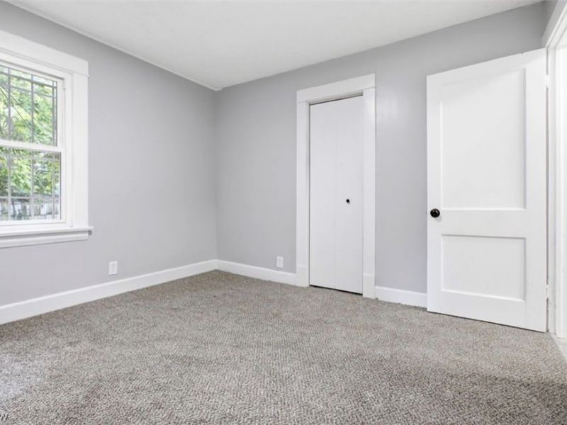 12000 Soika , Cleveland, OH 44120 Photo 21