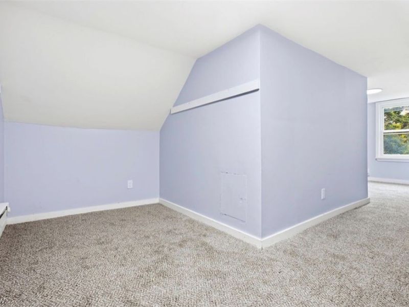 12000 Soika , Cleveland, OH 44120 Photo 35