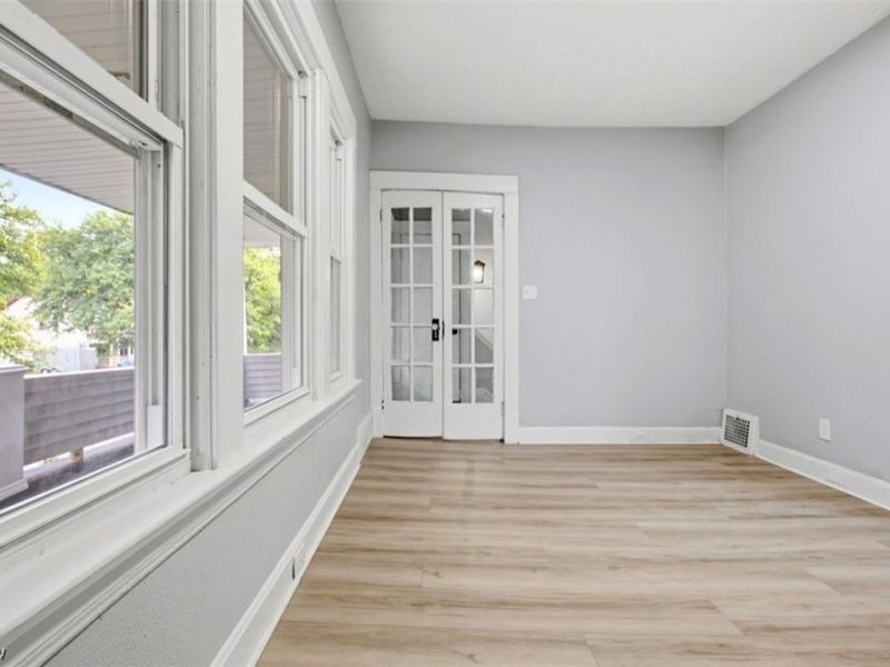 12000 Soika , Cleveland, OH 44120 Photo 7