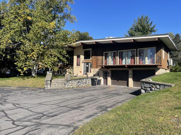 7 Home Farm Road , Caribou, ME 04736