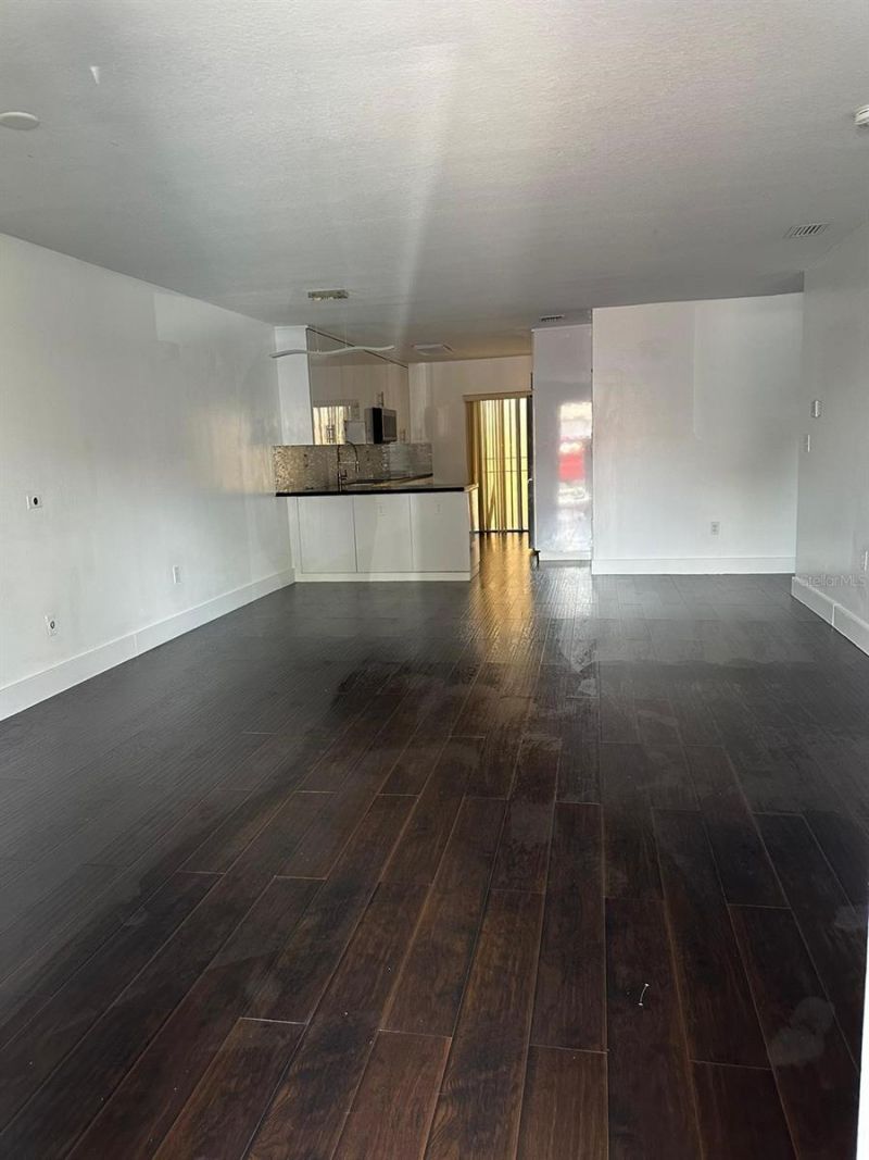 18861 NW 86th Court, Unit 3901, Hialeah, FL 33015 Photo