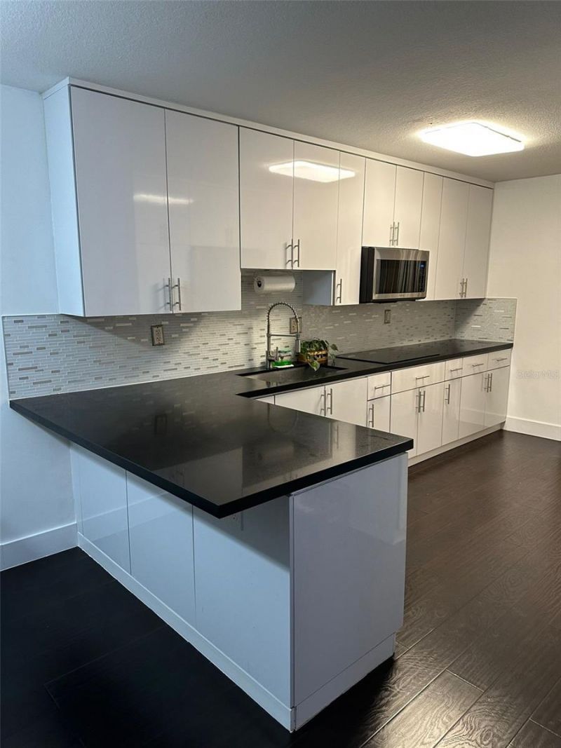 18861 NW 86th Court, Unit 3901, Hialeah, FL 33015 Photo